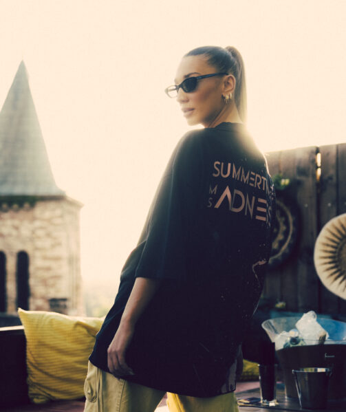 Blog How to Style an Oversized Shirt