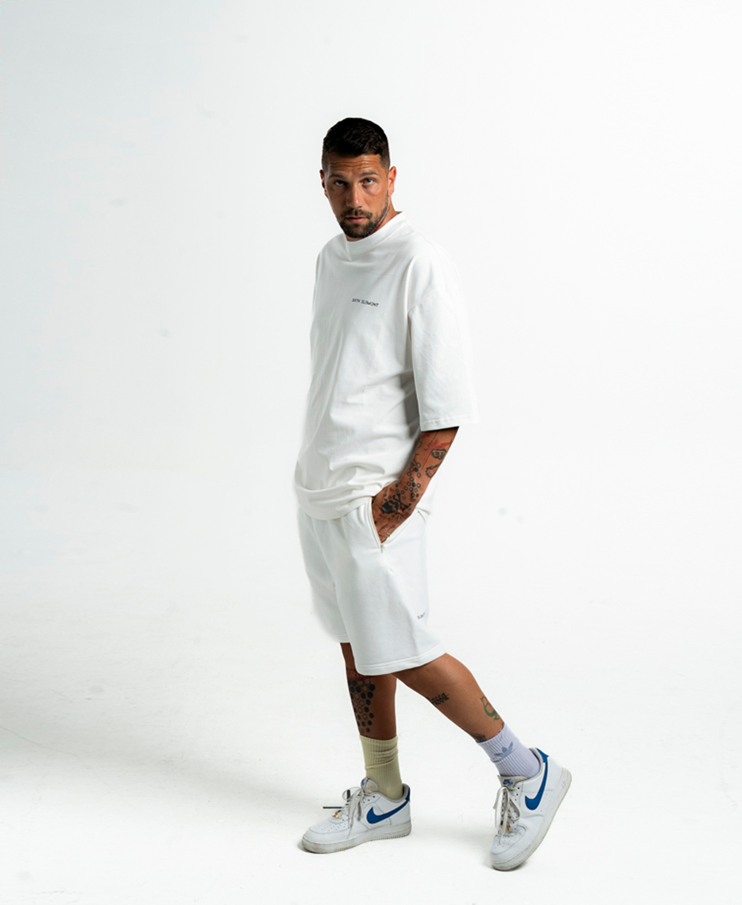 SM white men 2